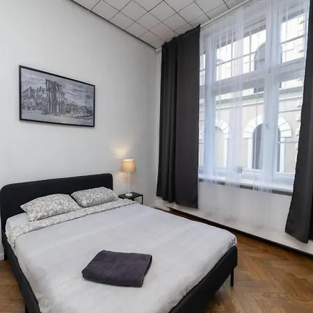 Appartement Historic 1914 Old Town With Bay Windows - Valnu Street Riga