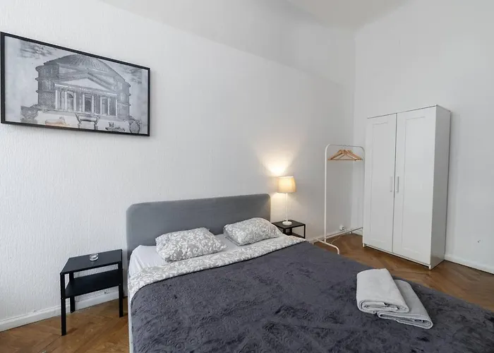 Dzīvoklis Historic 1914 Old Town With Bay Windows - Valnu Street Riga