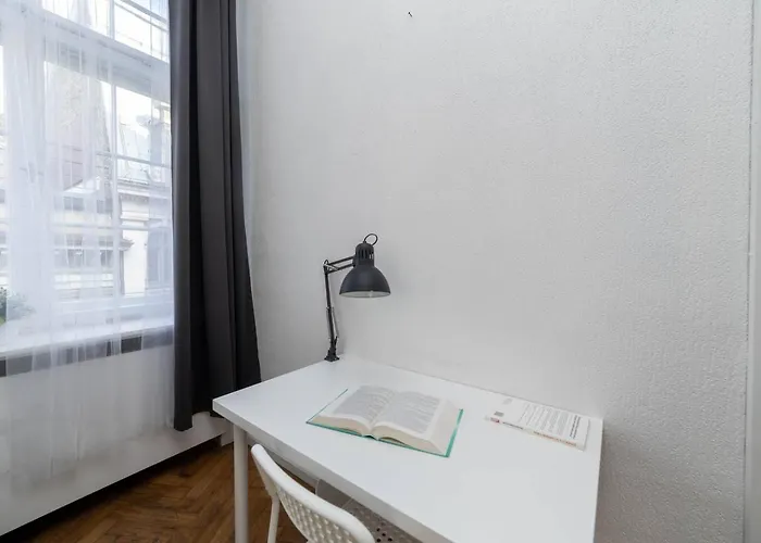 Historic 1914 Old Town With Bay Windows - Valnu Street * Riga