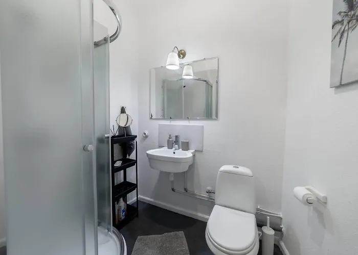 Historic 1914 Old Town With Bay Windows - Valnu Street Riga